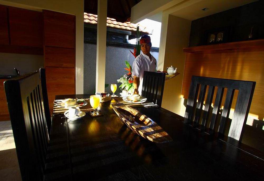 Bali Nyuh Gading Villas Kerobokan Restaurant bilde